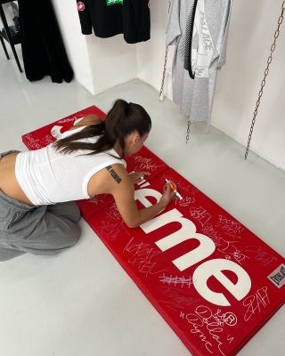 Podpis do naší sbírky od @sara.rikas 😎 Děkujeme.💫